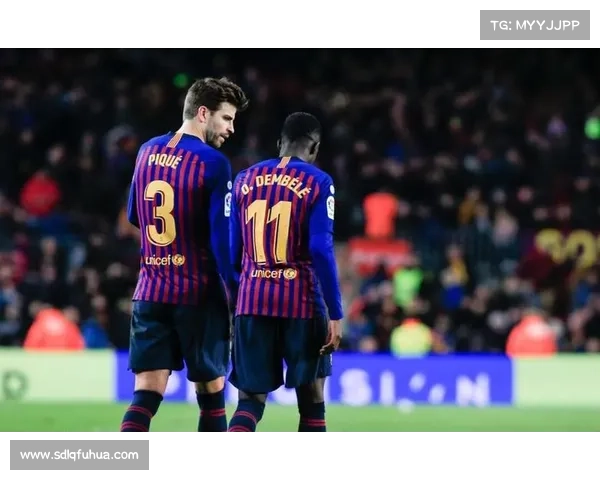 巴萨遭遇伤病潮困境球队如何应对人员短缺和赛季挑战