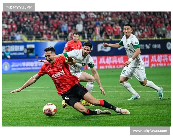 成都蓉城足球俱乐部签约过程中的关键步骤及战略布局分析